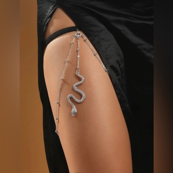 Jewelry - SNAKE🐍 THIGH JEWELRY